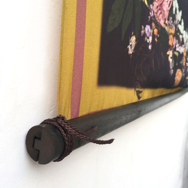 Wooden Hanging Poles in 3 sizes for displaying textile artwork
