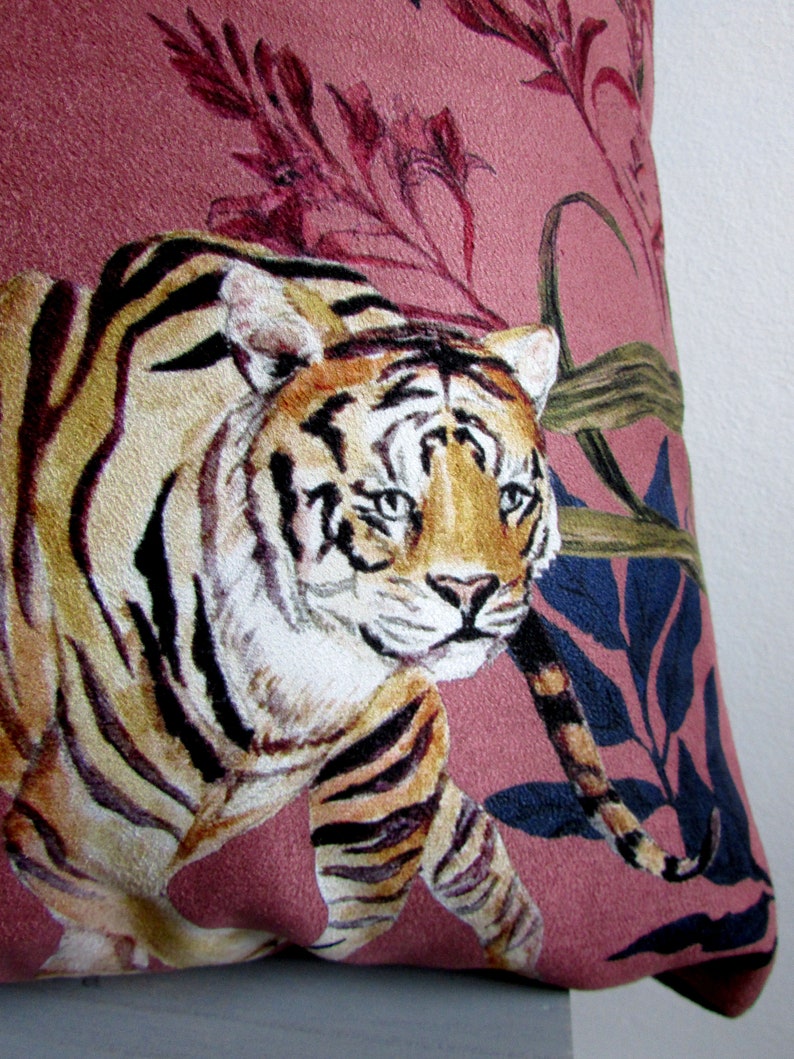 tiger cushion