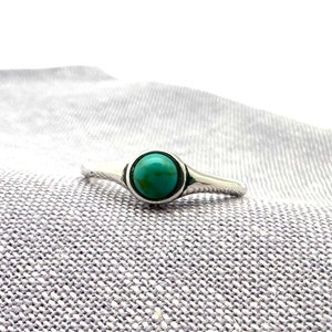 Blue Turquoise Silver Ring / Simple Turquoise Little Ring / Turquoise Stacking Ring / 925 Sterling / size 2-10