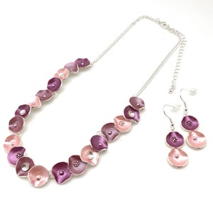 Pink Flower Crown Necklace with Earrings // Mauve and Pink Flower Necklace // Pink Flower Earrings // 16&quot; to 19&quot; // Tarnish Free