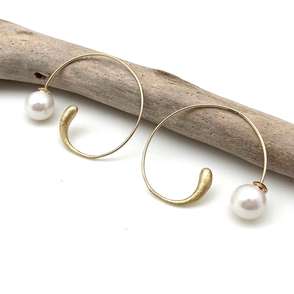 Gold Pearl Threader Hoop Earrings // Matte Gold Finish Hoop // Brushed Gold Coral Earrings // Gold Tree Branch // Gold Statement Earrings