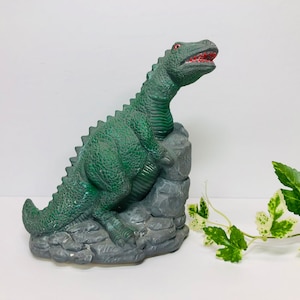 Vintage Ceramic Godzilla Figurine 1980&#39;s Monster Lizard Reptile Dinosaur Figurine