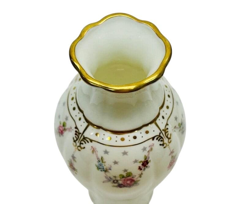 Royal Antoinette Jasmine Vase 7