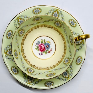 Vintage Aynsley Pale Green Tea Cup and Saucer Flower Swag Garland Flower Pendant 1930&#39;s Made in England Fine Bone China