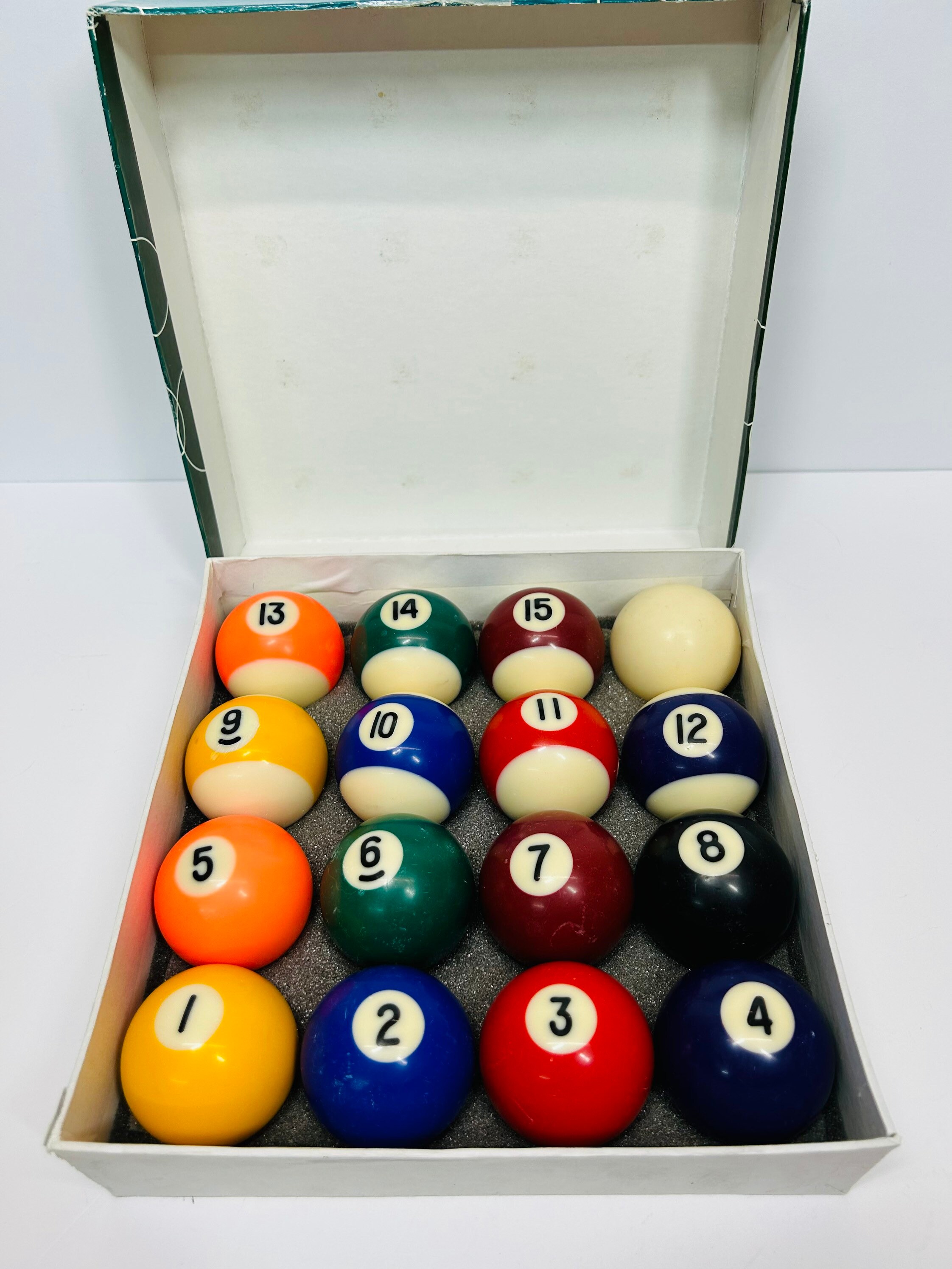 Vintage Pool Balls Set in Box 16 Balls Billiards Complete Vintage Pool Balls Set in Box 16 Balls Billiards Complete