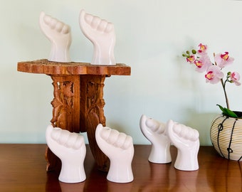 【A】ホワイトハンドモチーフ/Made in Japan /陶器製・小物入れ Vintage 1980s Ceramic Hand Toothbrush Holder: Dried Flower Vase - Etsy