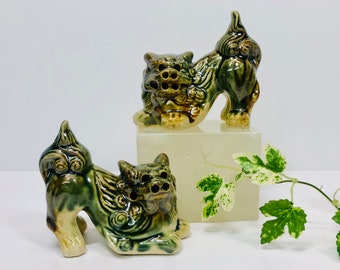 Vintage Foo Dogs Figurine Pair Miniatured Green Ceramic Foo Dogs Statue Chinese Foo Dogs Statue