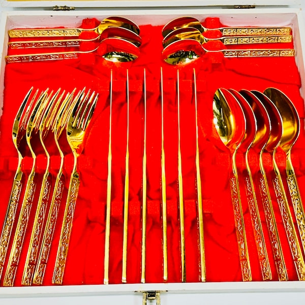 Vintage 22-Piece Gold Plated Flatware Set Spoons Forks Knives Stainless Steel Cutlery Japan