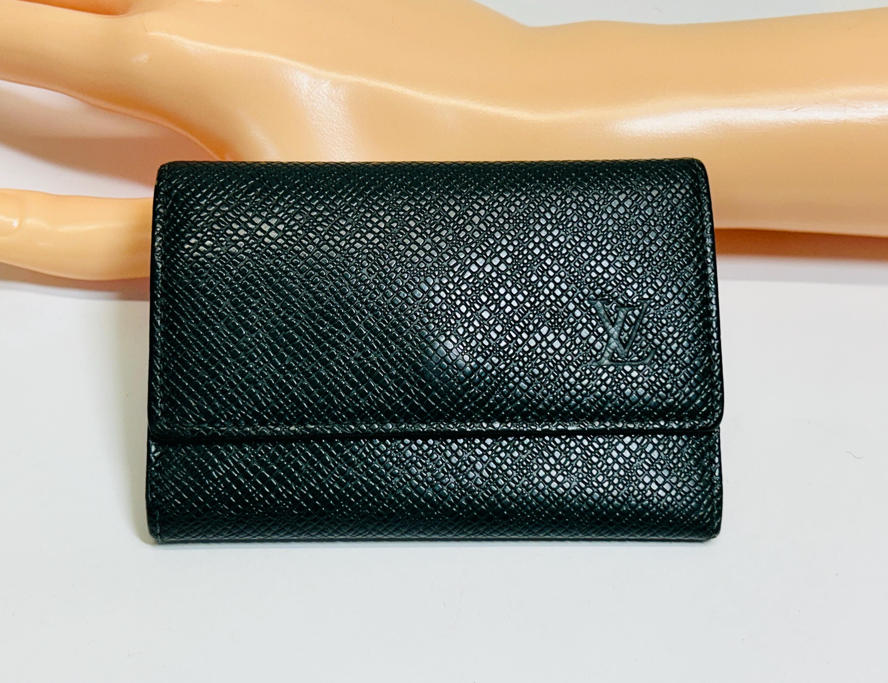 LOUIS VUITTON タイガ　ケース Vintage Louis Vuitton Taiga Leather Key Pouch, Green, 1995 - Etsy