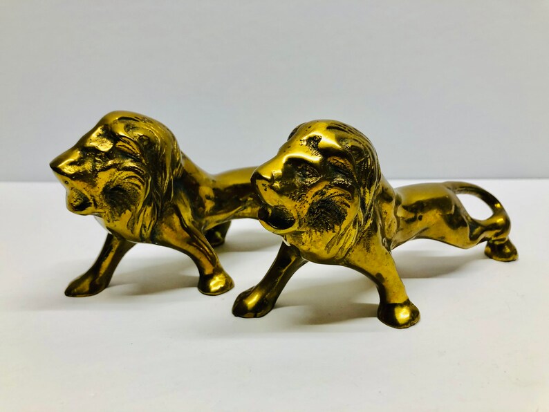 Mid Century Pair of Brass Lion Figurines Solid Brass Gold Lions Mid Century Hollywood Regency D\u00e9cor