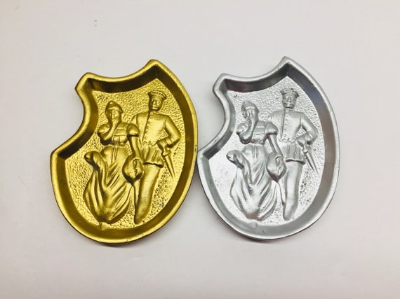 Vintage Risque Ashtray: Cast Metal Soldier & Lady Gag Gift - Etsy 日本