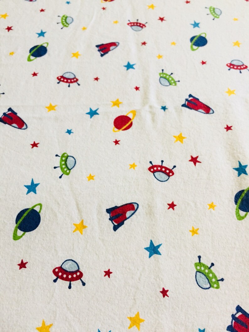 Vintage UFO Rockets Kids Twin Flat Sheet 100/% Cotton by Hillcrest Science Galaxy Universe Kids Bed Sheet