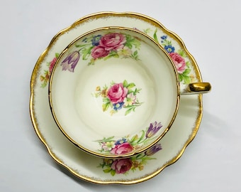Filiżanka i spodek Foley Tulip Vintage: Różowe róże, porcelana kostna