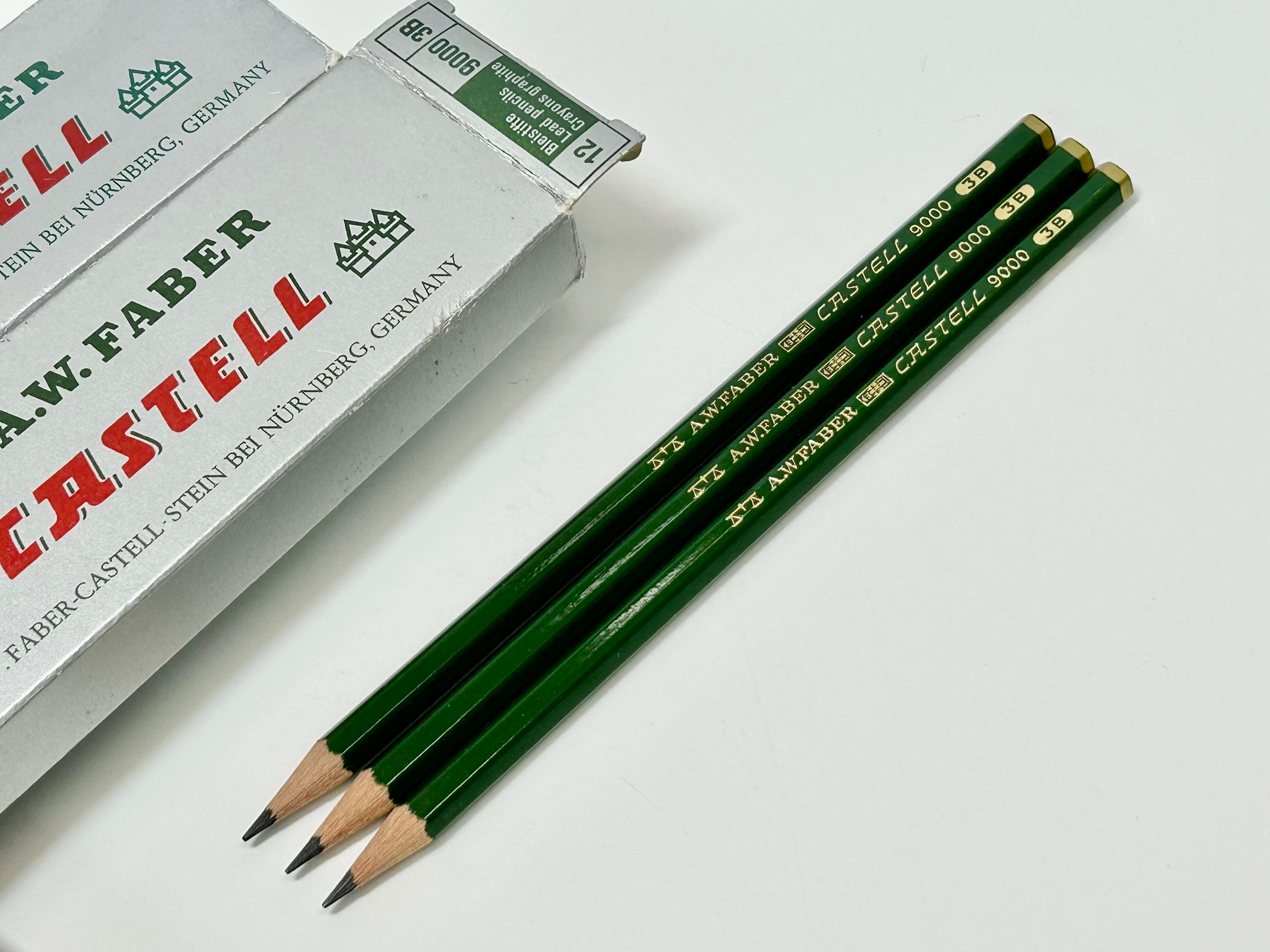 Faber-Castell 9000 Pencil 3B