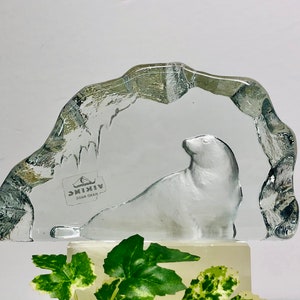 Vintage Viking Glass Seal Paperweight Seal Sculpture Vintage Office Decor Wildlife Mats Jonasson design