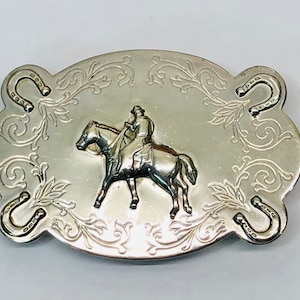 Vintage Silver Toned Cowboy Belt Buckle: Western Horseshoe Design
