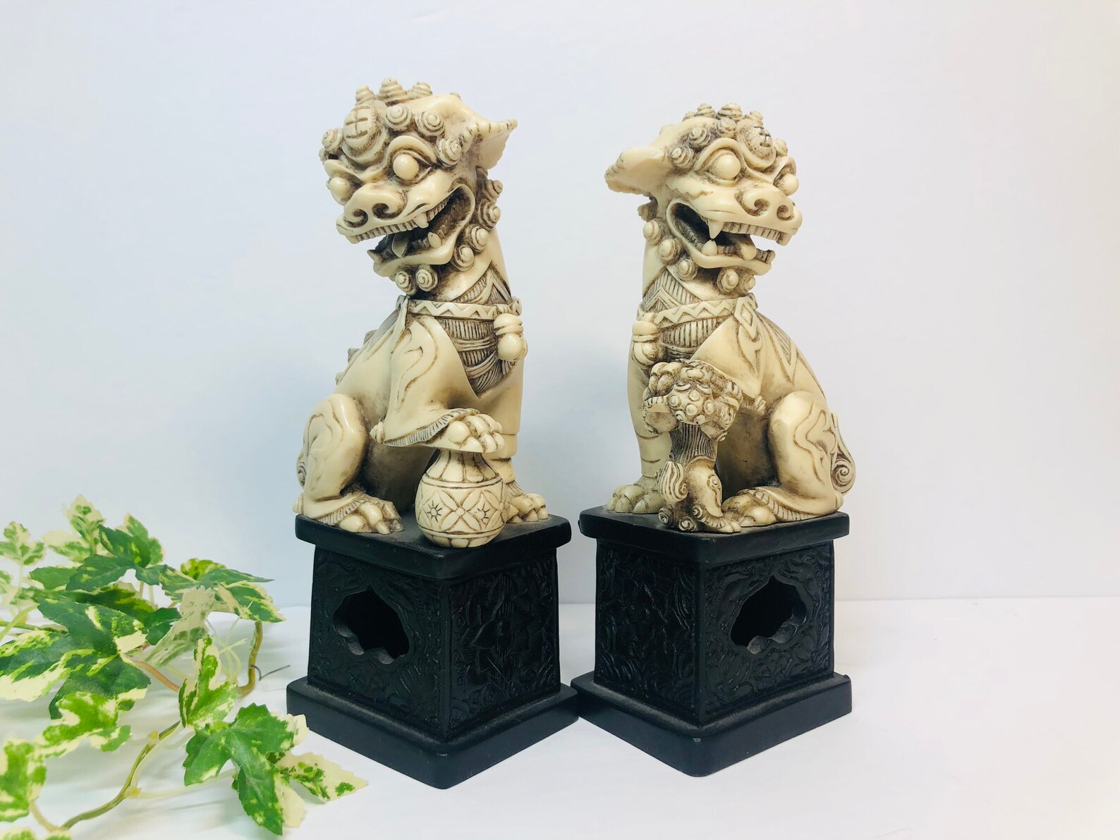 resin foo dog statues