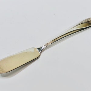 Vintage 1847 Rogers Bros Narcis Master Botermes Verzilverd Internationaal zilveren huwelijkscadeau halverwege de eeuw 1950-1973