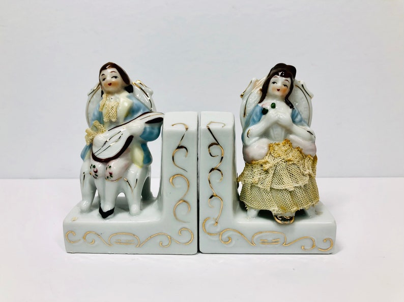 Vintage Lace Figurine Porcelain Small Bookends Colonial Couple Marked Foreign image 3