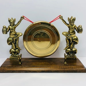 Vintage Brass Pixies on Mushrooms Gong Bell Desk Accessory Devon Pixies with Lanterns Dinner Bell