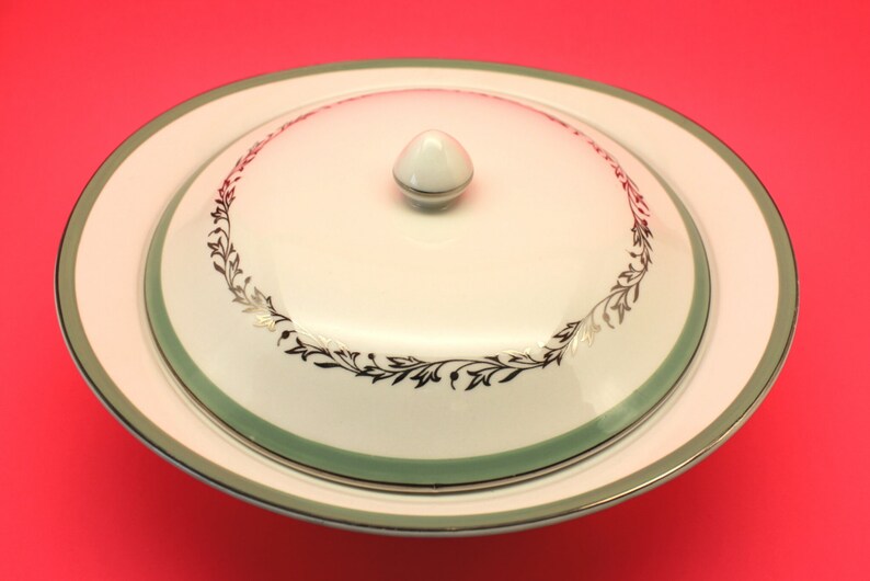 Johnson Brothers Whitehall Covered Bowl