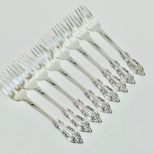 Vintage Oneida Silver Artistry Salad Forks Set of 8 Silver Plated Community Plate