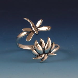 Sterling Silver Dragonfly Lotus Ring, Adjustable dragonfly and lotus flower ring, Lotus ring, Dragonfly ring, Nature lover's gardener's gift