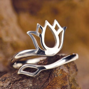 Sterling silver lotus flower ring, Silver flower ring, yoga jewelry, adjustable silver lotus ring, Goddess, Purity, Spiritual Nature jewelry