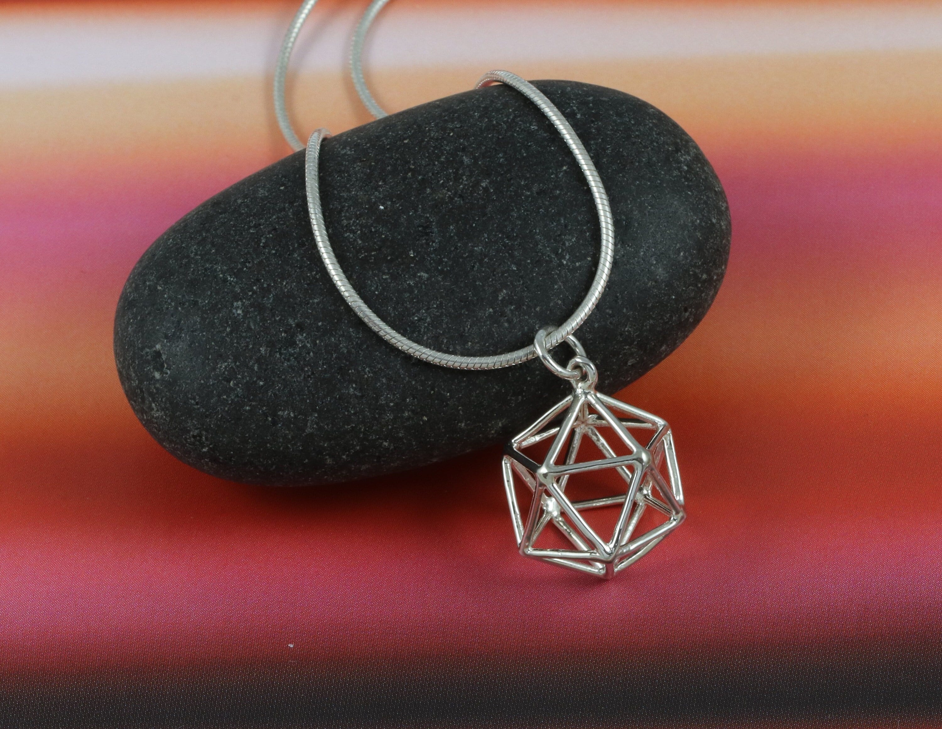 Sterling Silver Icosahedron 3D pendant, Sacred geometry necklace, Yoga jewelry, Science jewelry Stem jewelry, Geometric spirit necklace 5/8"