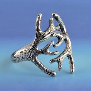 Silver deer antler ring, adjustable sterling silver deer antler ring, forest ring, hiker&#39;s ring, camper&#39;s ring, animal totem, nature spirit