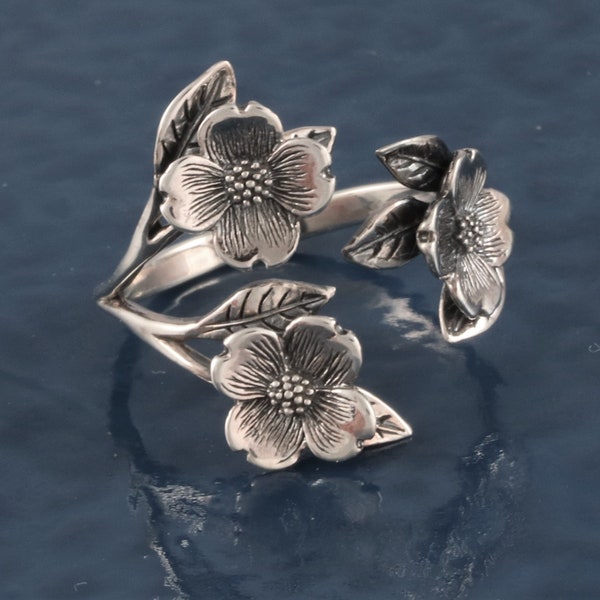 Sterling Silver Dogwood Flower Ring, Silver adjustable flower ring, Flower leaf ring, Nature jewelry, Springtime, Peace Strength Protection