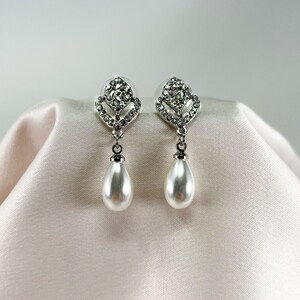 Diamante Tulip shape Pearl Drop Earrings image 6