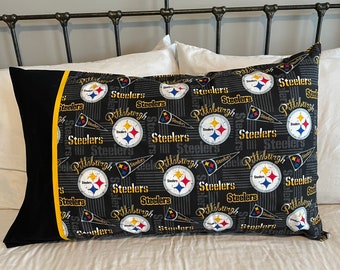 Pittsburg Steelers Standard Size Pillow Case (retro)