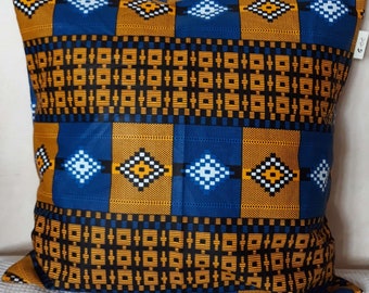 Housse de coussin 40x40 en tissu africain ou wax