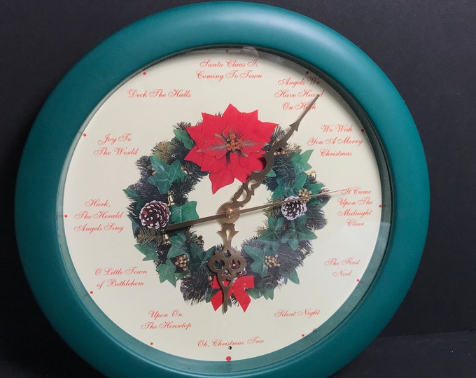 Musical Christmas Clock, Christmas Wreath Novelty Wall Clock With