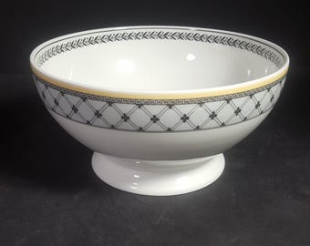Villeroy and Boch Audun Ferme Dinnerware Set of 5 With Breakfast