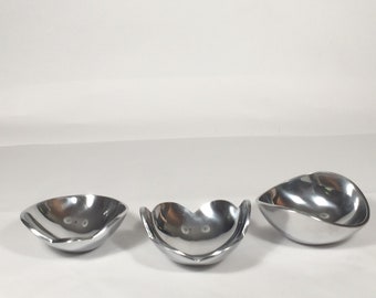 Vintage 3 free form modern Towle bowls NEW aluminum holloware