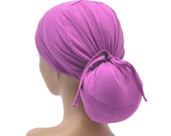 Gorro exfoliante elástico de bambú y azafrán con cola de caballo, exfoliante elástico Ava, gorro para cola de caballo - Envoltura para el cabello