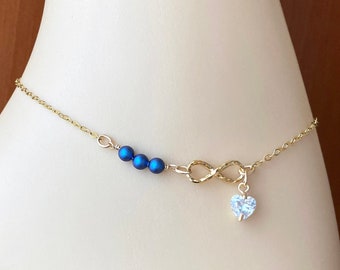 Iets blauws enkelbandje - enkelbandje met CZ hart - oneindig enkelbandje - Swarovski iriserende blauwe parel enkelbandje - gouden enkelbandje - bruids enkelbandje
