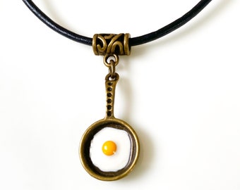 Fried Egg Leather Necklace - Genuine Leather Food Necklace - Gift for Food Lovers - Fried Egg on Bronze Pan - Leather Necklace by Shaolan