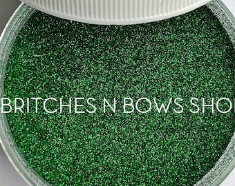 Emerald • May Birthstone || Polyester Glitter, 1oz by Weight • OPAQUE • || .004 cut