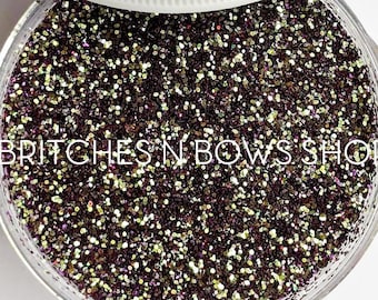 Pisces (Zodiac Series) || Polyester Glitter, 1oz by Weight • OPAQUE • || .015 cut Color Shift