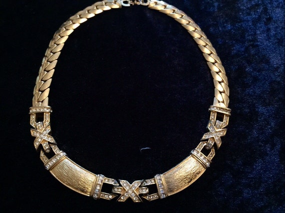 Dior Necklace.
