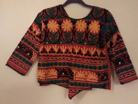 Vintage Hand Stitched Floral Top ( INDIA ) - image 7
