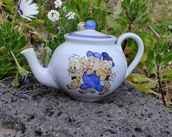 Collectable Teapot Fairy tale, fable three little pig alice in wonderland and the cheshire cat!