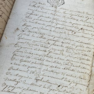 Antike französische Kalligraphie-Notaire des 18.Jahrhunderts Dokument Inventaire Rechtsdokumente - Vergangene Pergamente, Nachlass von Bretteville-Calvados um 1737