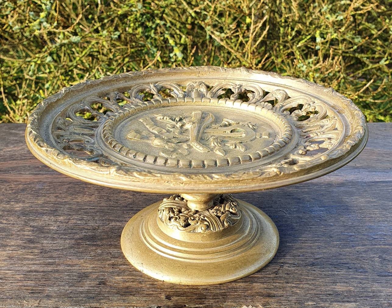 Unique Sturdy Antique Français Art-Nouveau Heavy Gilt Bronze Tazza, Footed Scrolled Openwork Design 