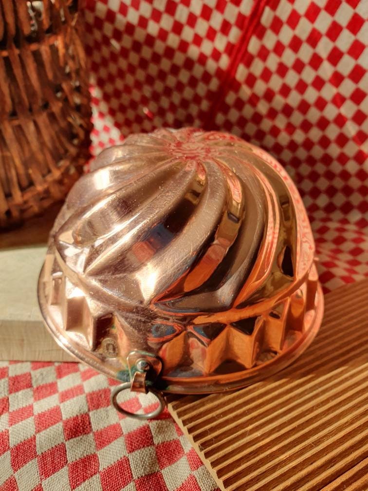 Vintage French-found WAGNER West Germany Swirled Polished Copper