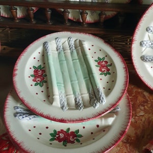 Antikes französisches LONGCHAMP seltenes * EINZEL * Majolika Barbotine Faience Asperge / Spargel Individuelles Gericht, handbemalte Blumen, atemberaubendes Design ..