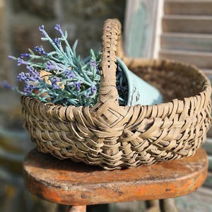Unique Antique French Handcrafted Rustic Willow Normandaise Gathering Basket / Flowers / Legumes / Vegetables / Joli Jardin Garden Panier